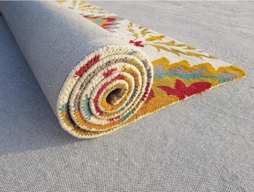 Luxurious Floral Rug With Beautiful Colour Combination And In a Gorgeous Look gallery