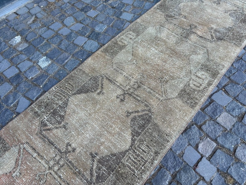 Bohemian rugs, Runner rug, Handmade, Turkish rug, Vintage, Wool | 3,0 x 10,9 ft gallery