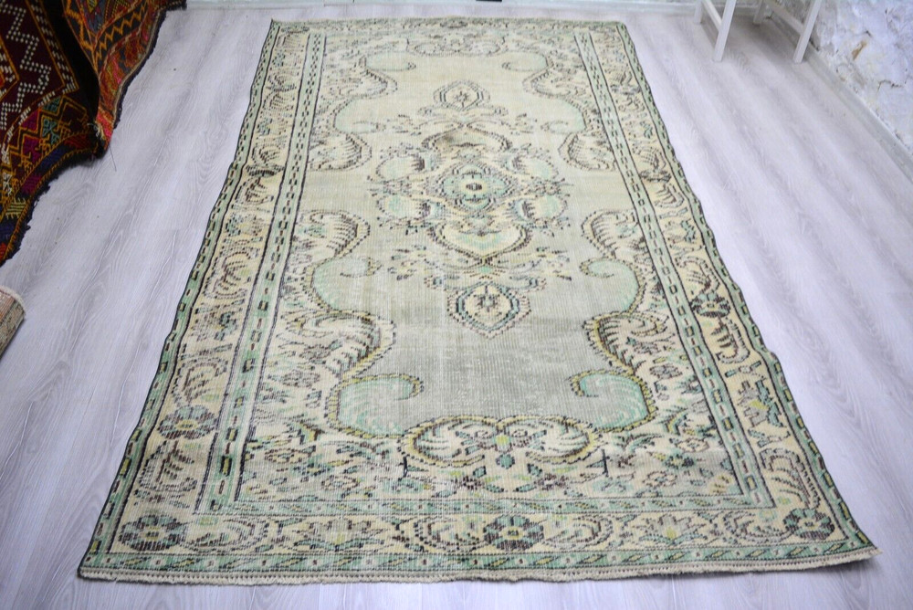 Antique Faded Beige Handmade Rug, 5x8.7ft, Turkish Vintage Medallion Area Rug