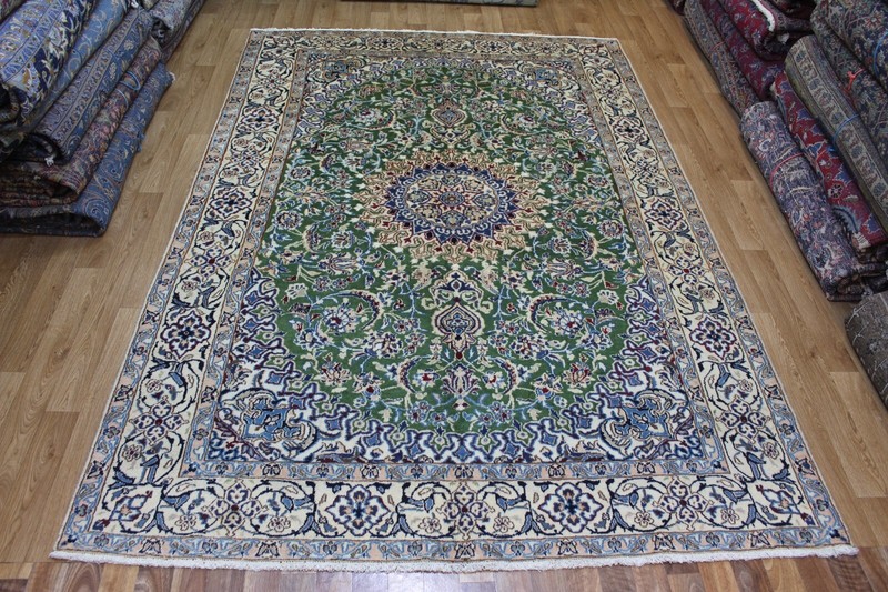 FINE HANDMADE NAIN WOOL RUG GREEN NAIN RUG WITH SUPERB COLOURS 285 X 195 CM gallery