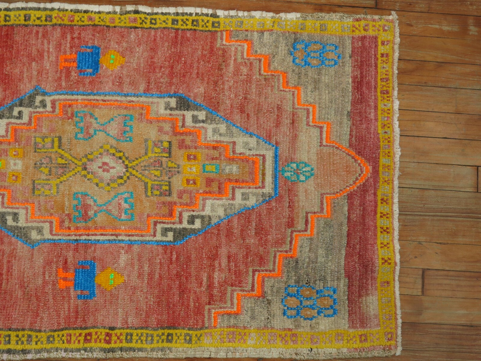 Vintage Turkish Oushak Rug Size 2'7''x4'6'' gallery