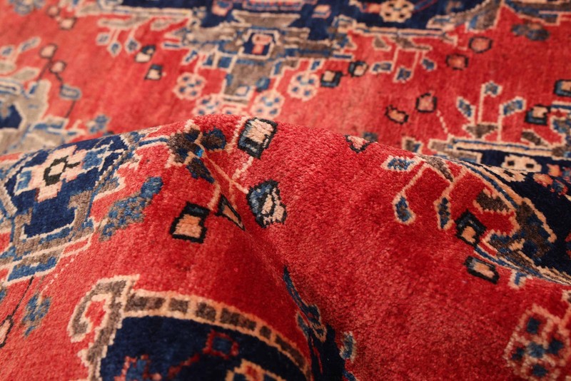 Vintage 5'4" x 7'6" Traditional Hand Knotted Vegetable Dye Wool Area Rug gallery
