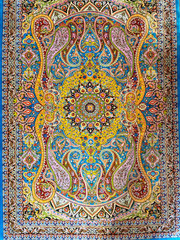 Silk Rug 3 x 5 Feet High Quality Floral Medallion Design Soft 91 x 152 cm