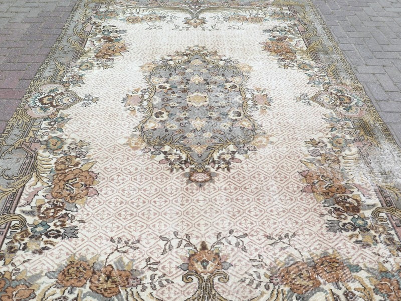 Vintage Turkish Rug, Distressed Floor Carpet, Handmade Wool Large Rug 84"x123" gallery