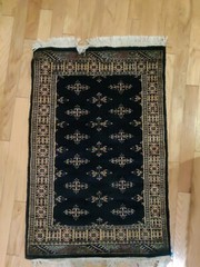 Pakistan Bokhara Rug Excellent condition Mori Weave Navy and Tan Colors