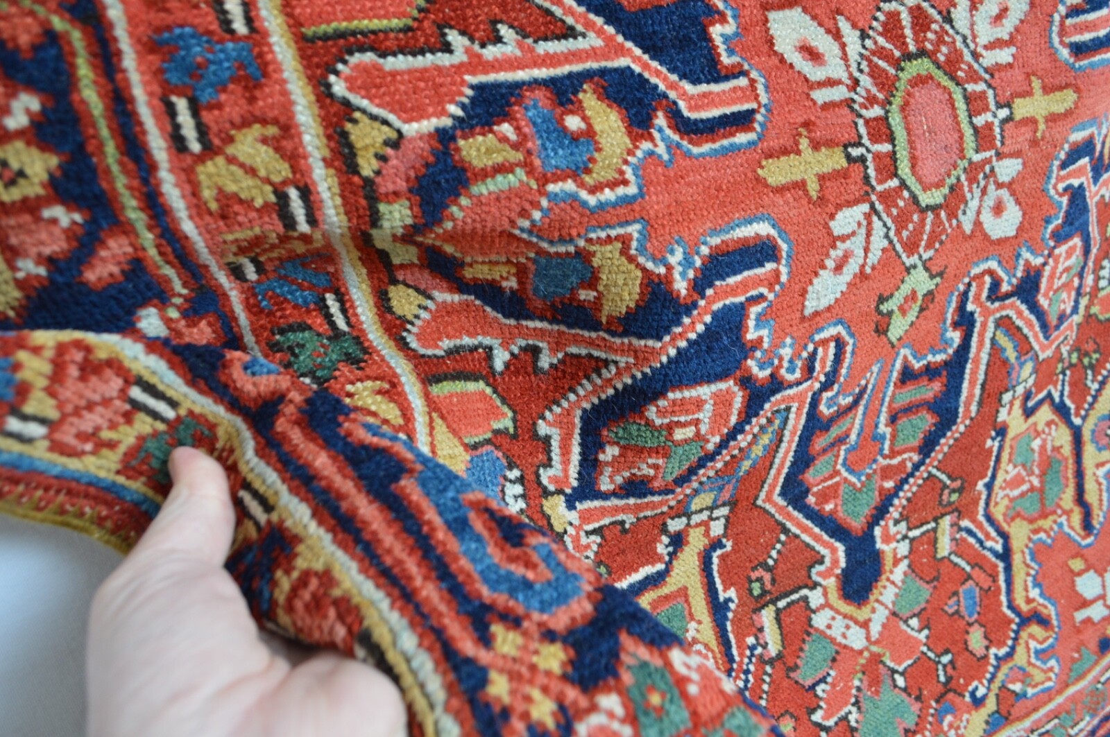 WONDERFUL ANTIQUE RARE SMALL SERAPI HERIZ RUG gallery