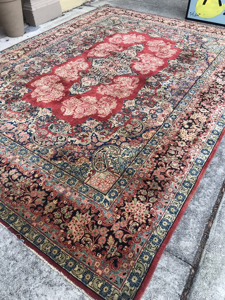 Antique Kirman Oriental Rug 11’8” X 8’8”Rare Design Handmade Pink Carnations