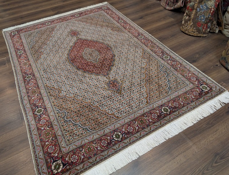 Per'sian Ta'briz Rug, Herati Pattern, Wool and Silk Highlilghts, Fine 270 KPSI gallery