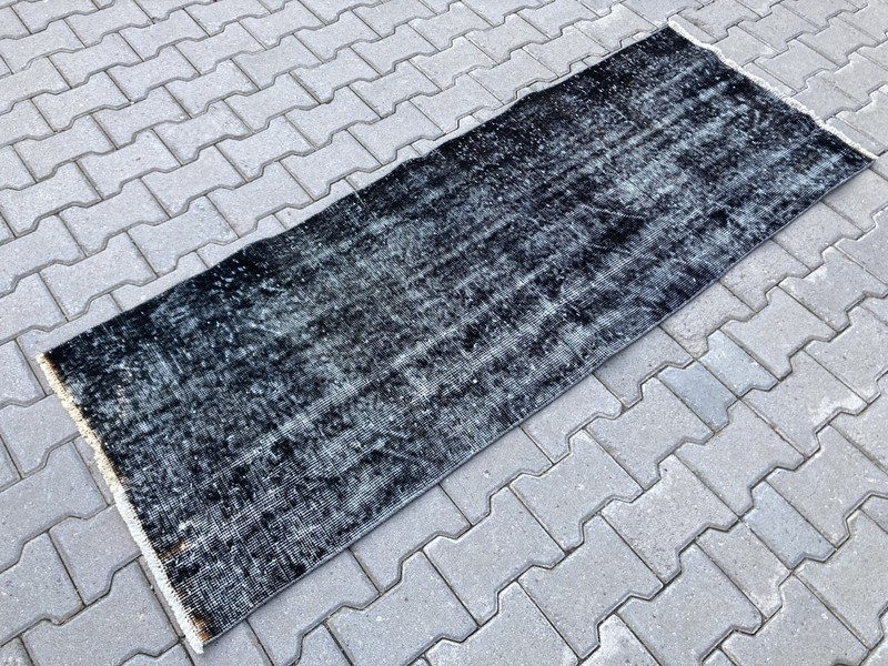 Black rug, Turkish rug, Vintage Rug, Narrow rug, Runner rug, 2.3 x 6.3 ft gallery
