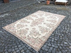 Turkish Antique rug Bohemian Area rug Oushak rug Vintage Rug Handmade Wool rug