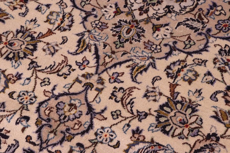 Elegant Hand-Knotted Wool Rug – 8'2" x 11'6" Ivory & Blue With Medallion gallery
