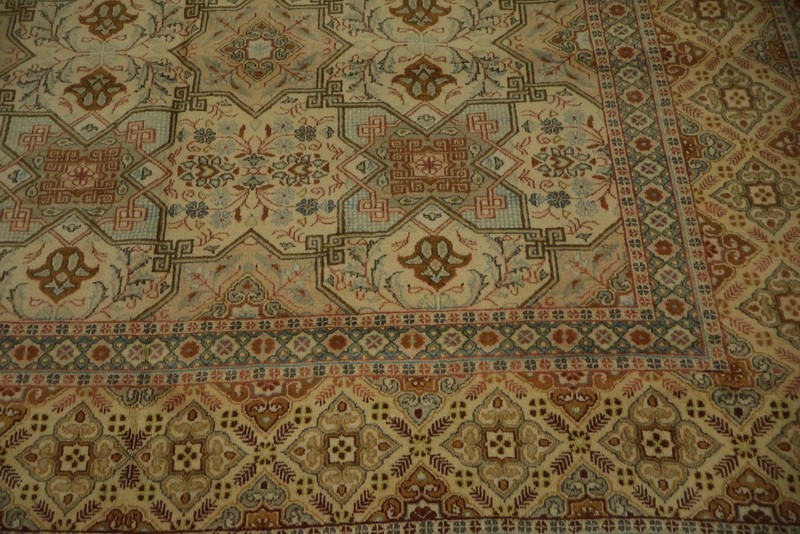 Timeless Elegance Handmade Area Rug 8x11 in Warm Tones Home Decor Room Size Rug gallery