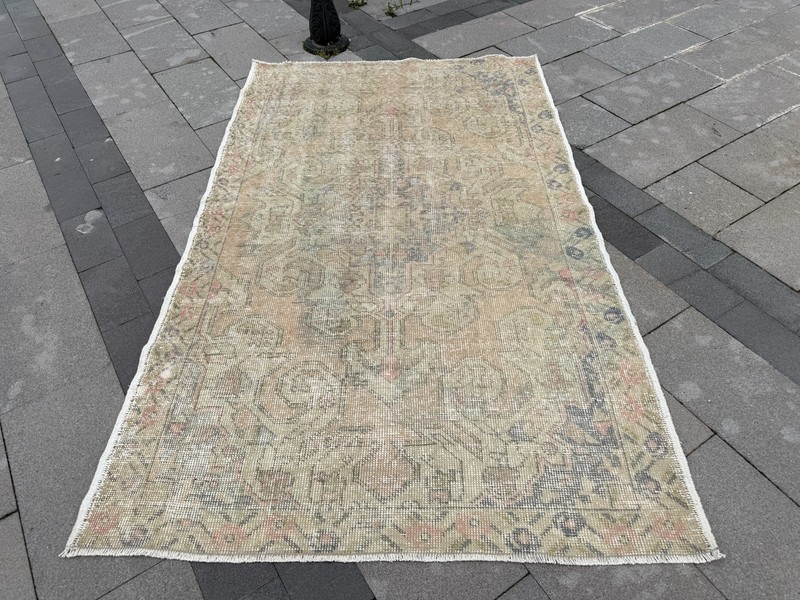 Vintage Oushak Rug 4.7x7.4 ft Hand-Knotted Turkish Wool Area Rug gallery