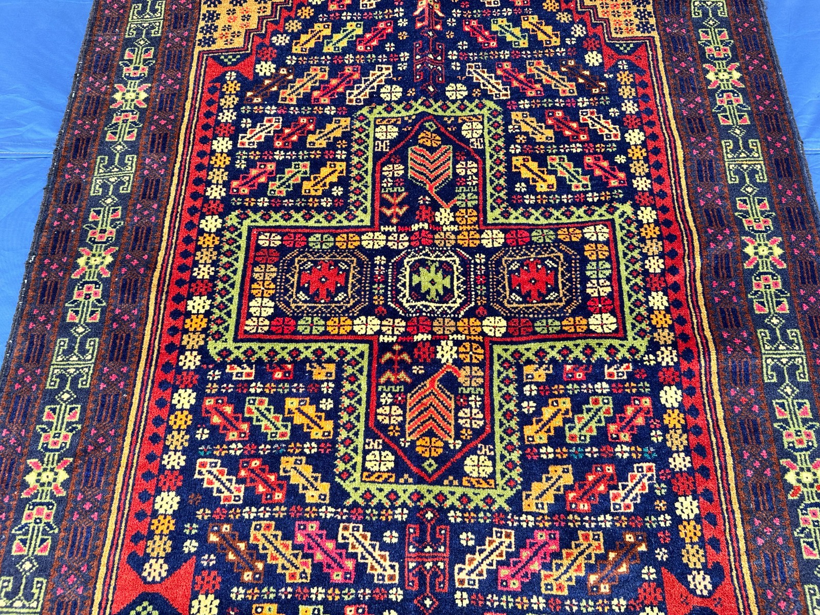 100 x 210cm COLLECTORS' ITEM Vintage Adreskan Natural Vegetable Dye Nomad Carpet gallery