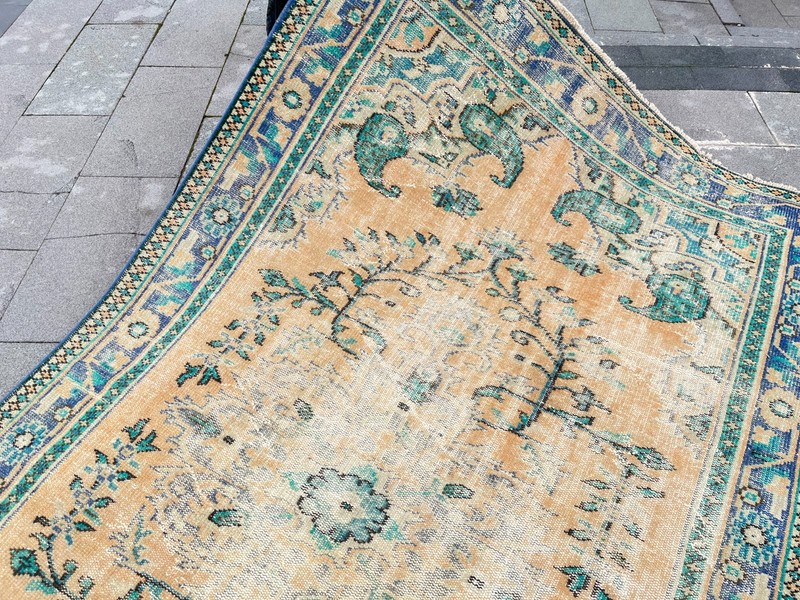 5.2x9 Ft Vintage Turkish Oushak Rug Distressed Peach Teal Wool 5x9 gallery