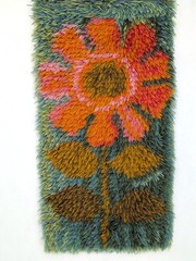 VTG Swedish Scandinavian Rya Rug Green Floral Mid Century Long Pile Carpet 16×31