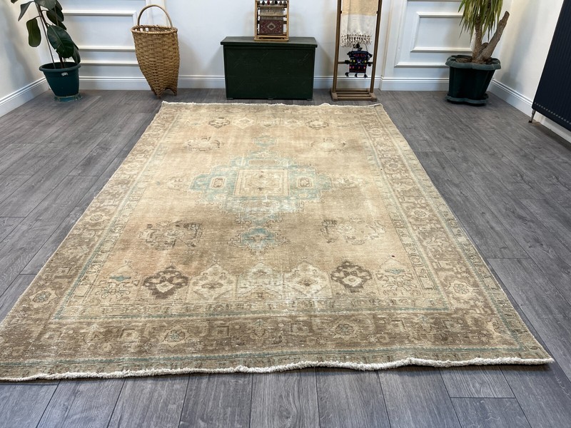 Persian Rug, Handmade Rug, Living Room Rug, Bedroom Rug, Wool Rug, 6.2 x 9.4 ft gallery
