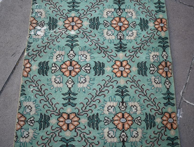 Turkish Rug 33'' x 80'' Vintage Hand-knotted Oushak Rug Low Pile Runner Wool Rug gallery