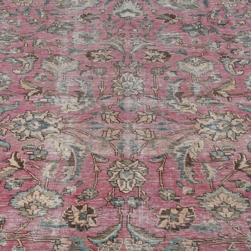 7'8" x 9'10" Sorella Vintage Hand-Knotted Wool Area Rug gallery