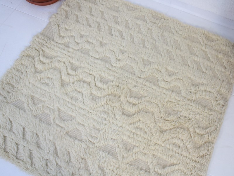 4x4 Turkish Handmade Square Rug Sheepskin Shag Wool 3.7x3.7 ft gallery