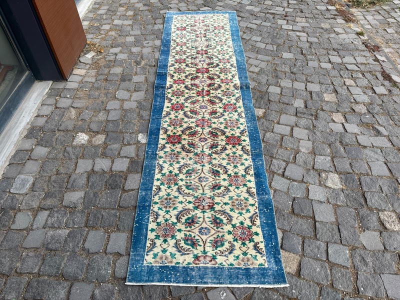 Carpet, Turkish rug, Vintage rug, Handmade rug, Runner, Wool | 2,4 x 9,9 ft gallery
