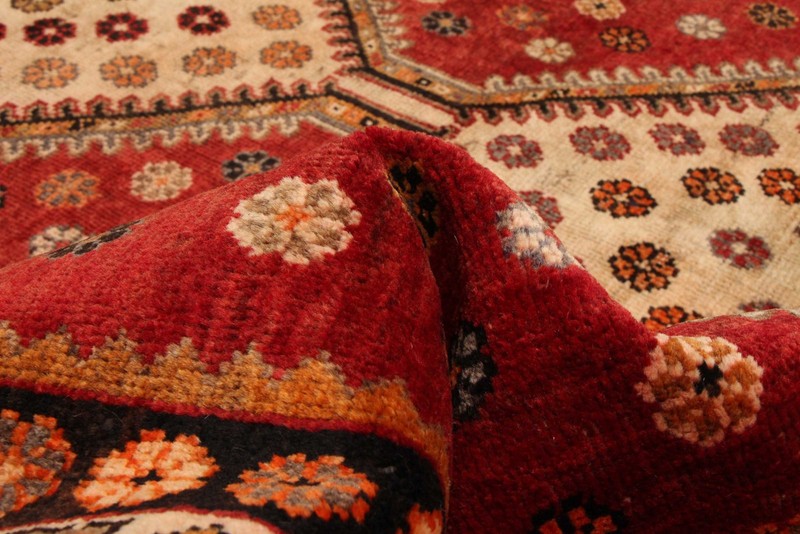 Vintage 4'10" x 8'8" Traditional Hand Knotted Vegetable Dye Wool Area Rug gallery