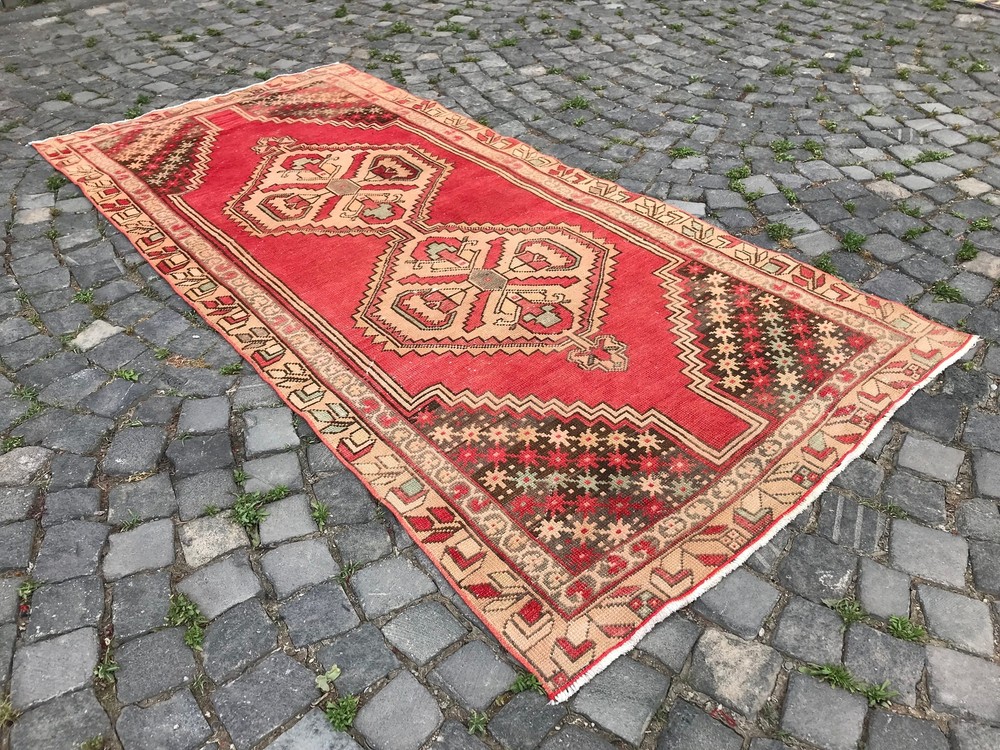 Turkish Antique rug Bohemian Area rug Oushak rug Vintage Rug Handmade Wool rug