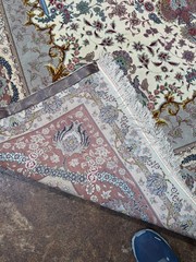 Fine Hand Knotted Wool & Silk Rug 78″ x 121″ Authentic