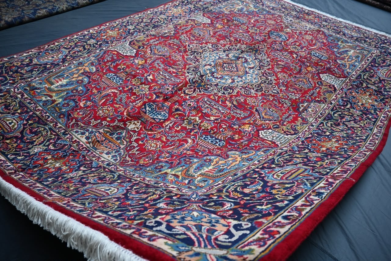 242 X 345 cm COLLECTORS' ITEM Vintage Stunning Oriental Floral Heraz Palace Rug gallery