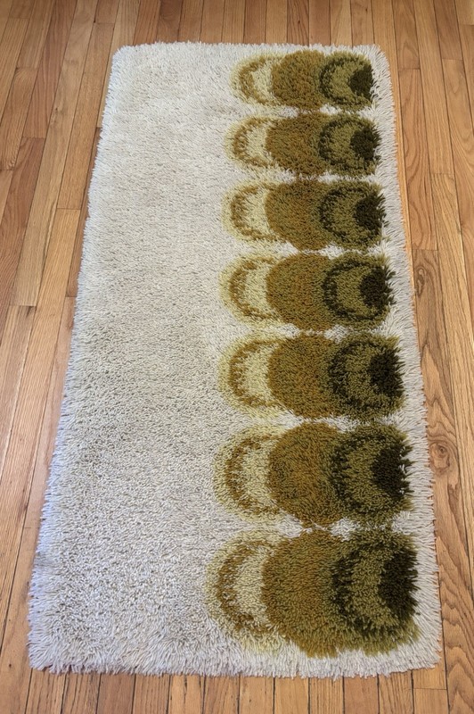 Vintage 1970’s Danish Scandinavian Wool Rya Shag Rug 55”x27” gallery