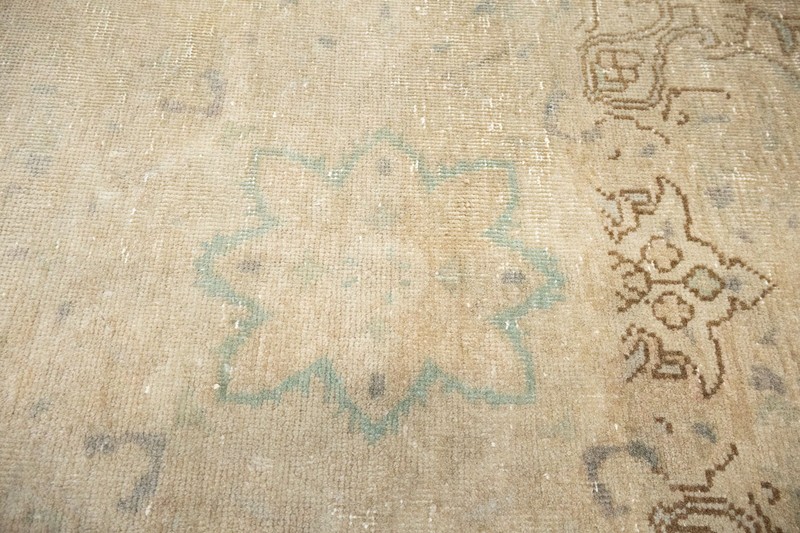 Semi-Antique Distressed Muted Oriental Wool Rug Living Room Carpet 6'7x9'7 Ft gallery
