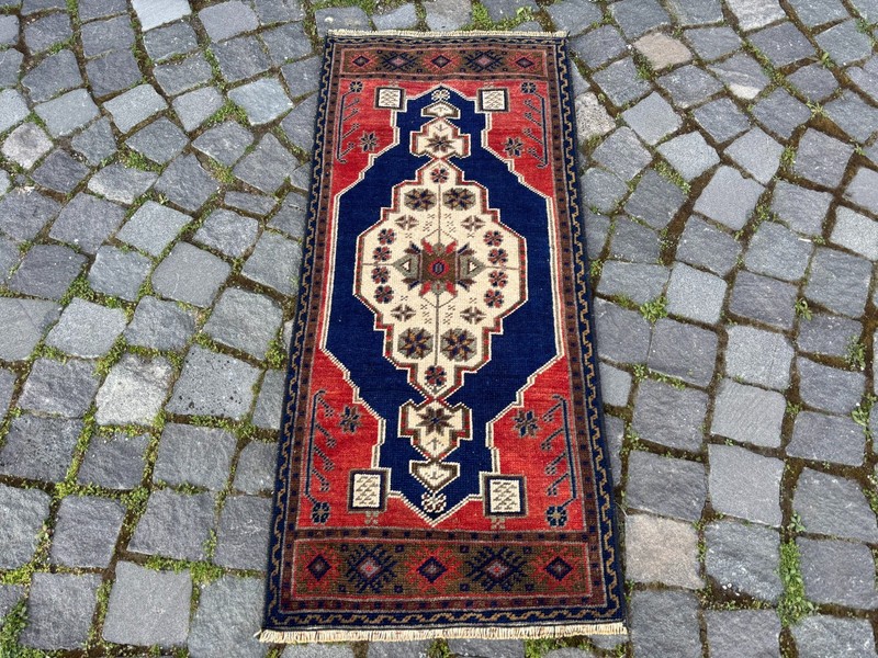 Doormats,Turkish handmade rug,Vintage wool rugs, Bohemian small rug 1,6 x 3,6 ft gallery