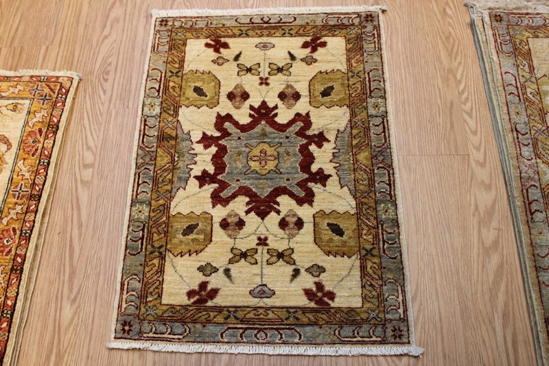 _HANDMADE-RUG-2' x 3' Agra Design made out of natural wool- dyes throw rug gallery