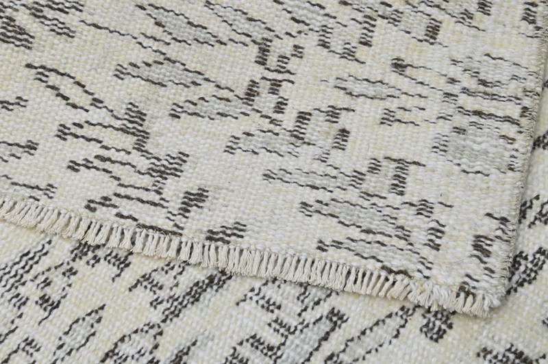 WHITE Turkish Oushak Rug 2x4 Vintage Handmade Anatolian Small Doormat Kilim gallery