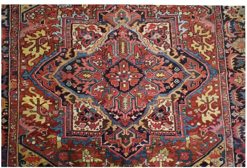 An Antique Decorative 8' x 11' Genuine HerizArea Rug Circa 1920 $2,999,99 gallery
