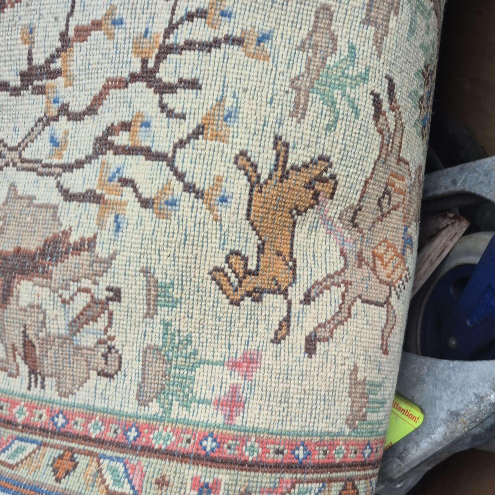 Tabris 6' X9.5' ft On Very Good Condition semi antique Knotted Animals Nice gallery