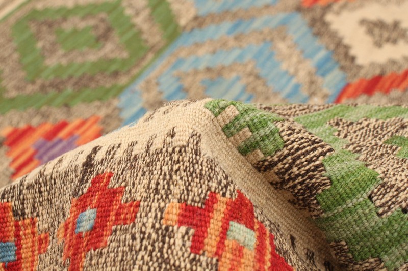 Vintage Hand Woven Area Rug 7'0" x 10'6" Traditional Wool Oriental Carpet gallery