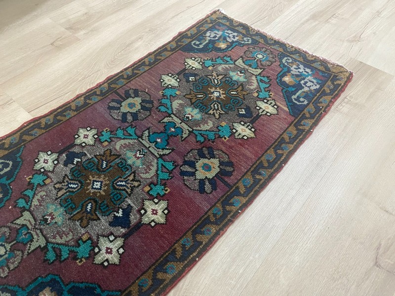 Turkish small rug, Oushak rug, Wool rug, Vintage rug, Bath rug, 1.6 x 2.9 ft gallery