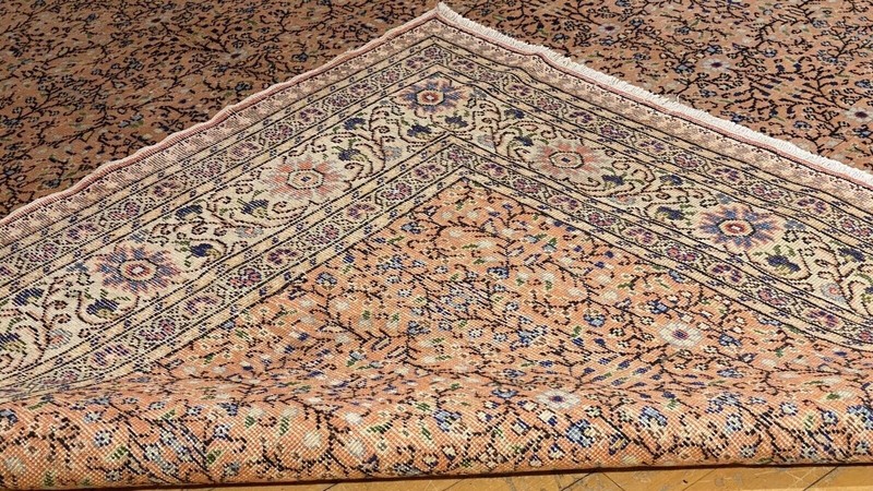 Exquisite Antique1920-1930s Wool Pile Natural Dye Legendary Hereke Rug 7x10ft gallery