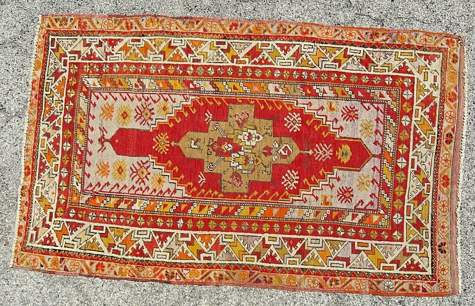 Antique Vintage Turkish Oushak / Ushak Rug Size 38" x 62" Carpet gallery