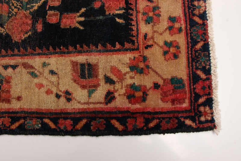 Vintage 3'5" x 4'5" Traditional Hand Knotted Vegetable Dye Wool Area Rug gallery
