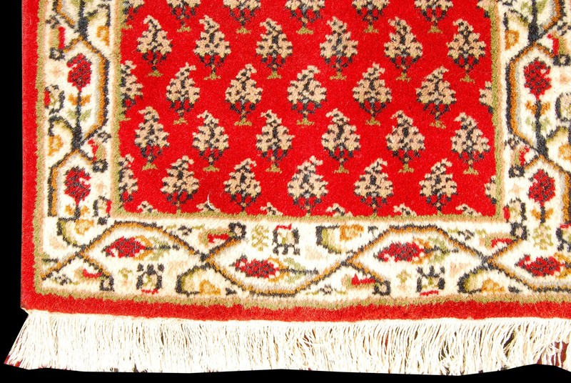 Original Authentic Hand Made Carpet India Varanassi 60x40 CM gallery