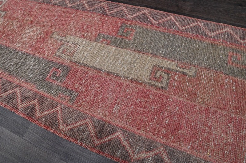 Vintage Turkish Runner Rug 2x5ft PINK Handmade Anatolian Oushak Hallway Wool gallery
