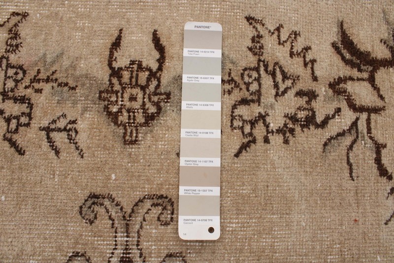 Vintage Hand-Knotted Area Rug 5'11" x 9'10" Traditional Oriental Wool Carpet gallery