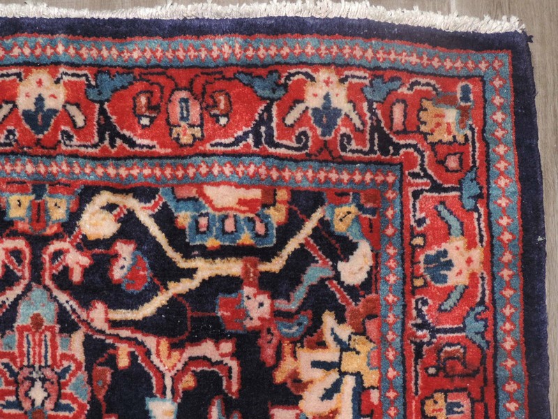 4x9ft. Handmade Vintage Sarouk Wool Runner gallery