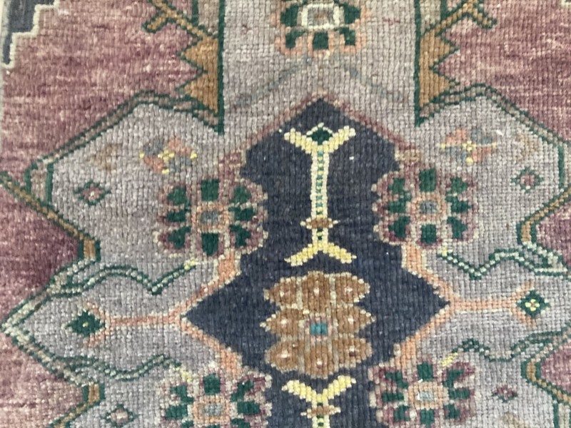 Small Pink rug, Turkish rug, Vintage rug, Handmade rug, Doormat, 1.4 x 2.7 ft gallery