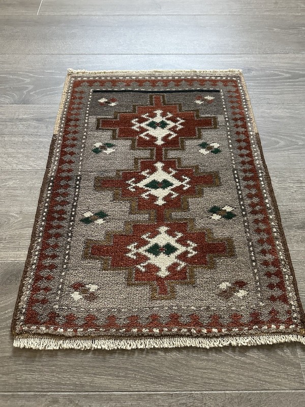 Small Rug, Boho Deco, Handmade Rug, Home Decor, Carpet, Wool Rug 1,3 x 2,9 ft gallery