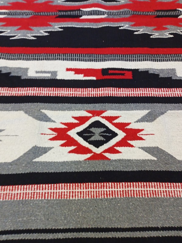 Handwoven Southwest Design Acrylic Rug; 4'x6' gallery