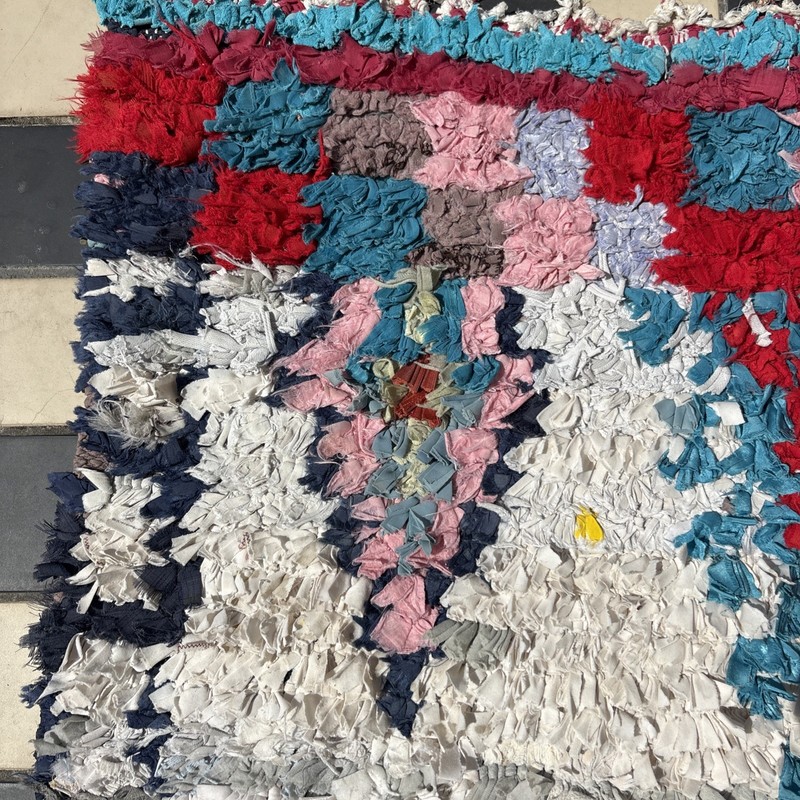 Vintage Hand Made Moroccan Boucherouite Cotton Rag Rug 166 x 94cm gallery