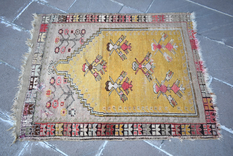 Fabulous Antique Turkish Rug 40'' x 51'' Collector Item Fragment Mudjur Wall Rug gallery